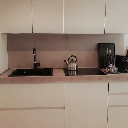 Minzoni94 - Twobedroom+garden Lido di Camaiore