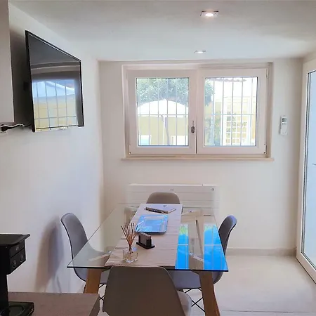 Minzoni94 - Twobedroom+garden *